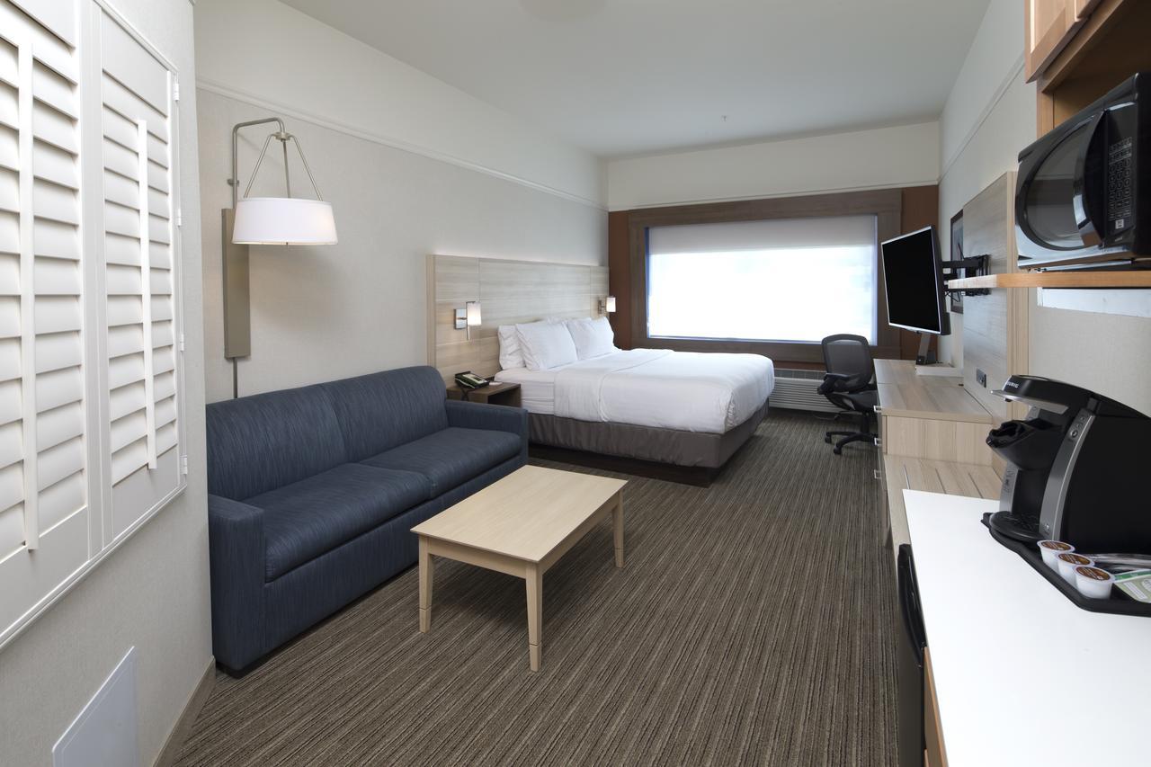 Holiday Inn Express & Suites - Portage By Ihg Exteriér fotografie